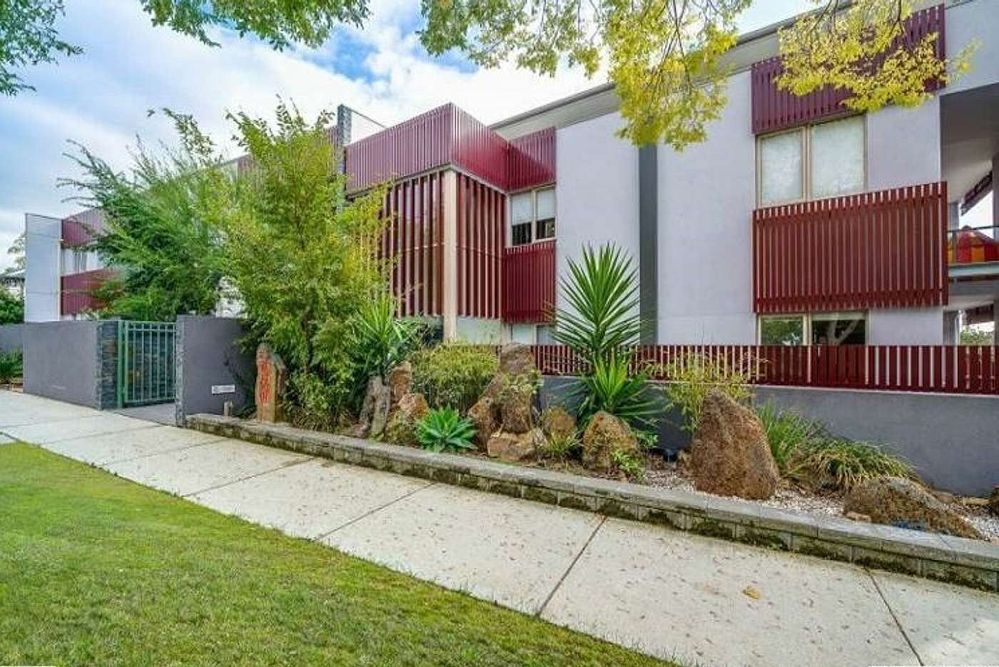 3 bedrooms Apartment / Unit / Flat in 15/37-39 Rose Street BOX HILL VIC, 3128