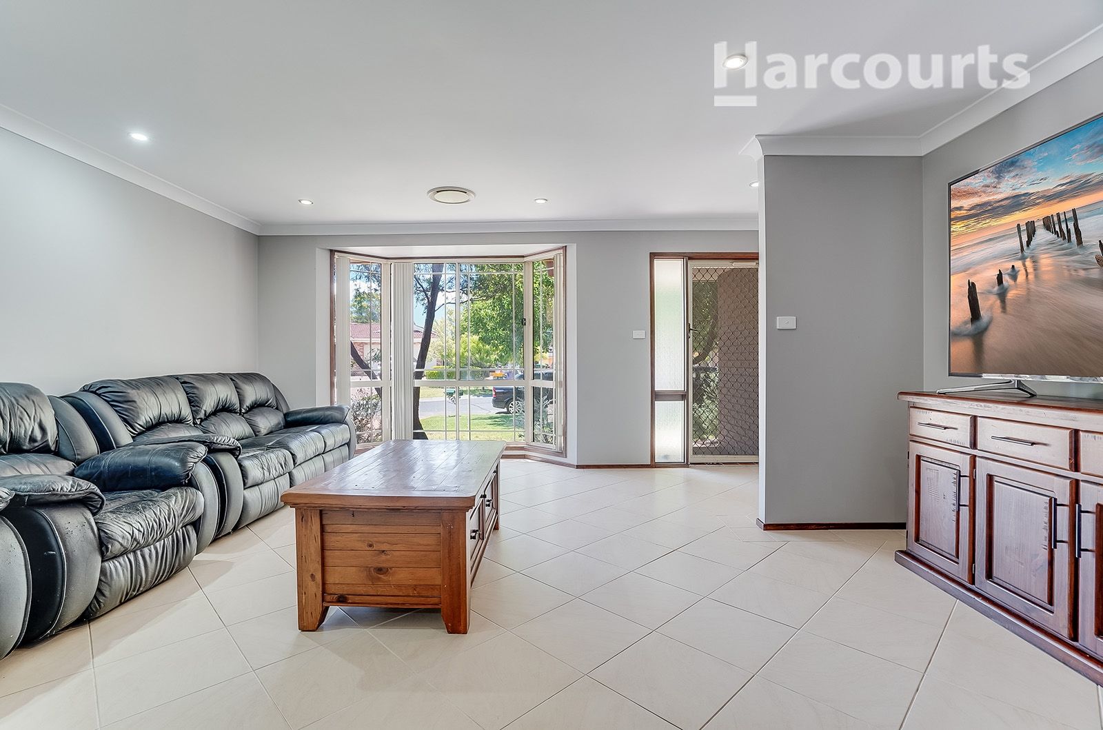 4 Harriet Place, Currans Hill NSW 2567, Image 0