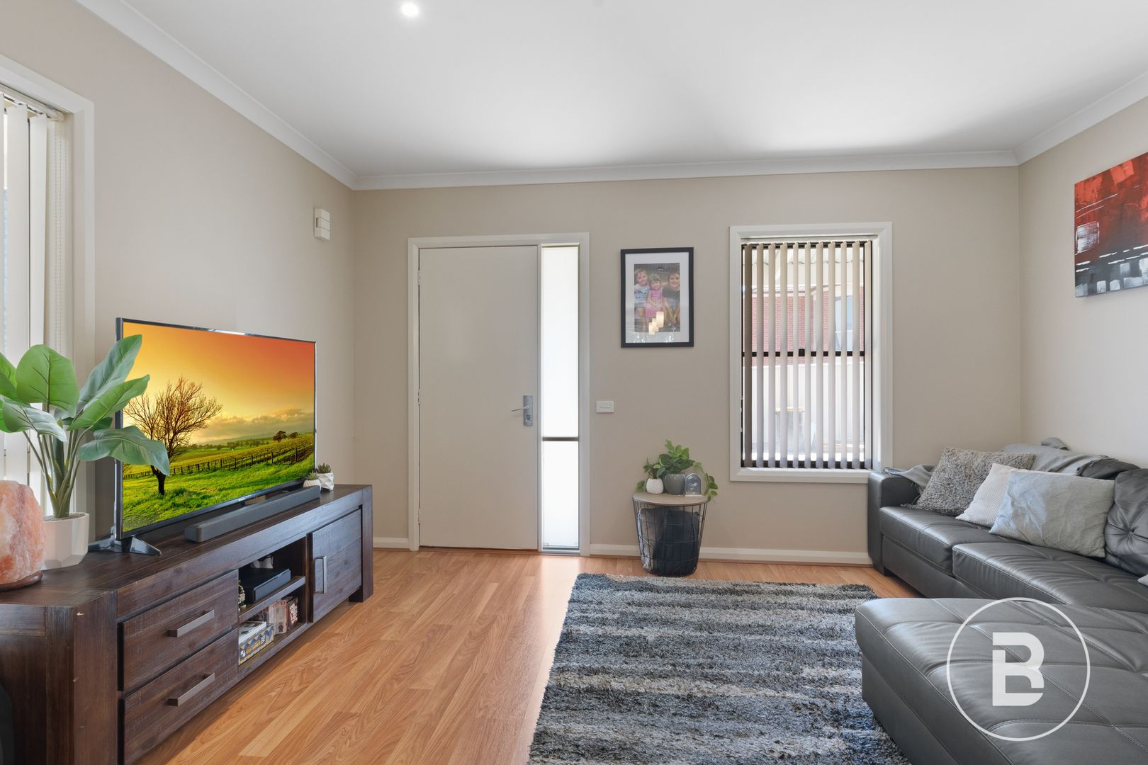 2/30B Regency Place, Kennington VIC 3550, Image 1