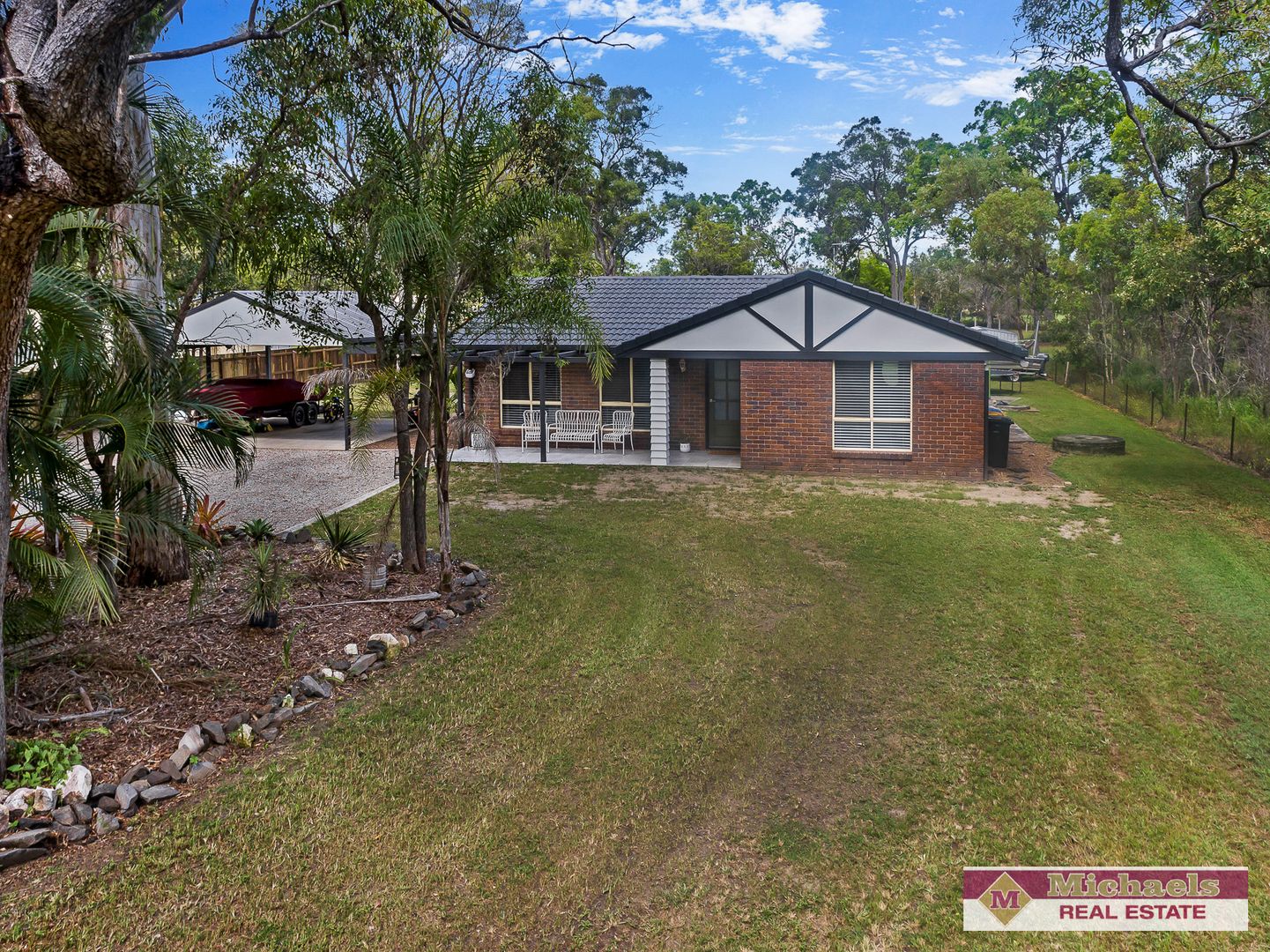 27 Pharlap Parade, Branyan QLD 4670, Image 2