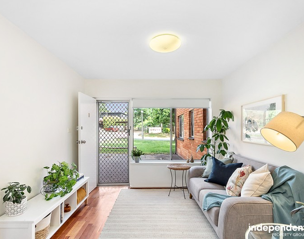 3/9 Devonport Street, Lyons ACT 2606