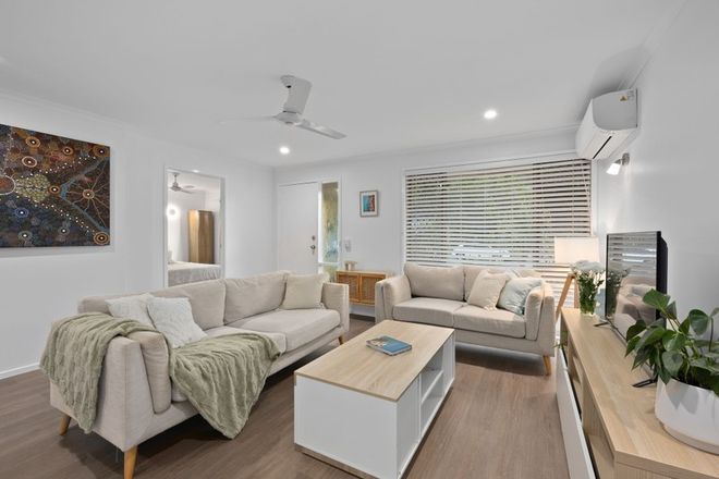 76 Saffron Street Elanora 4221 - Image 3