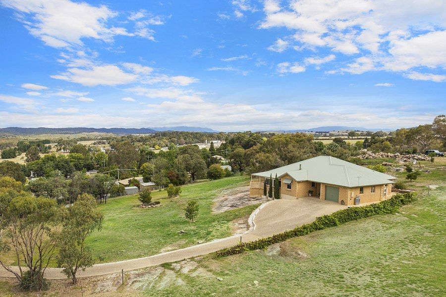 2 Mulholland Drive, Beechworth Property History & Address Research Domain