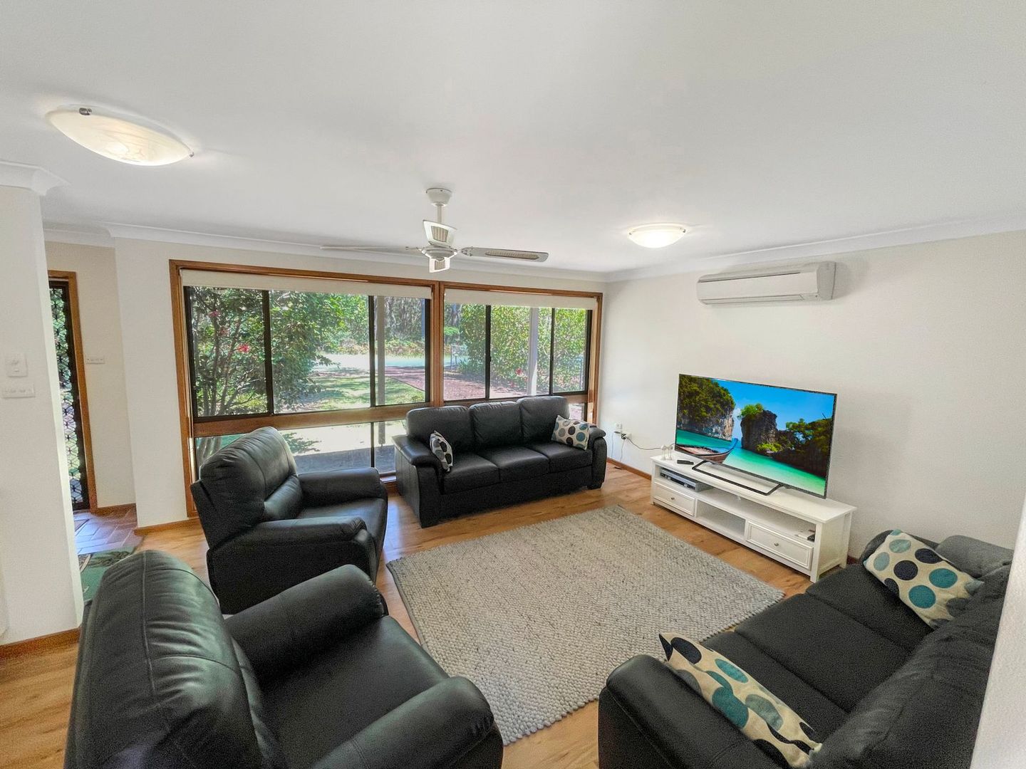 27 Tuloa Avenue, Hawks Nest NSW 2324, Image 1