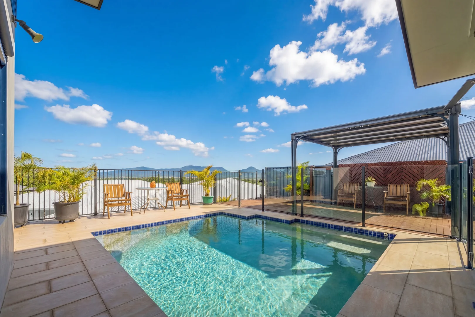 Additional image 11 of 126 McFarlane Drive, Kanimbla QLD 4870