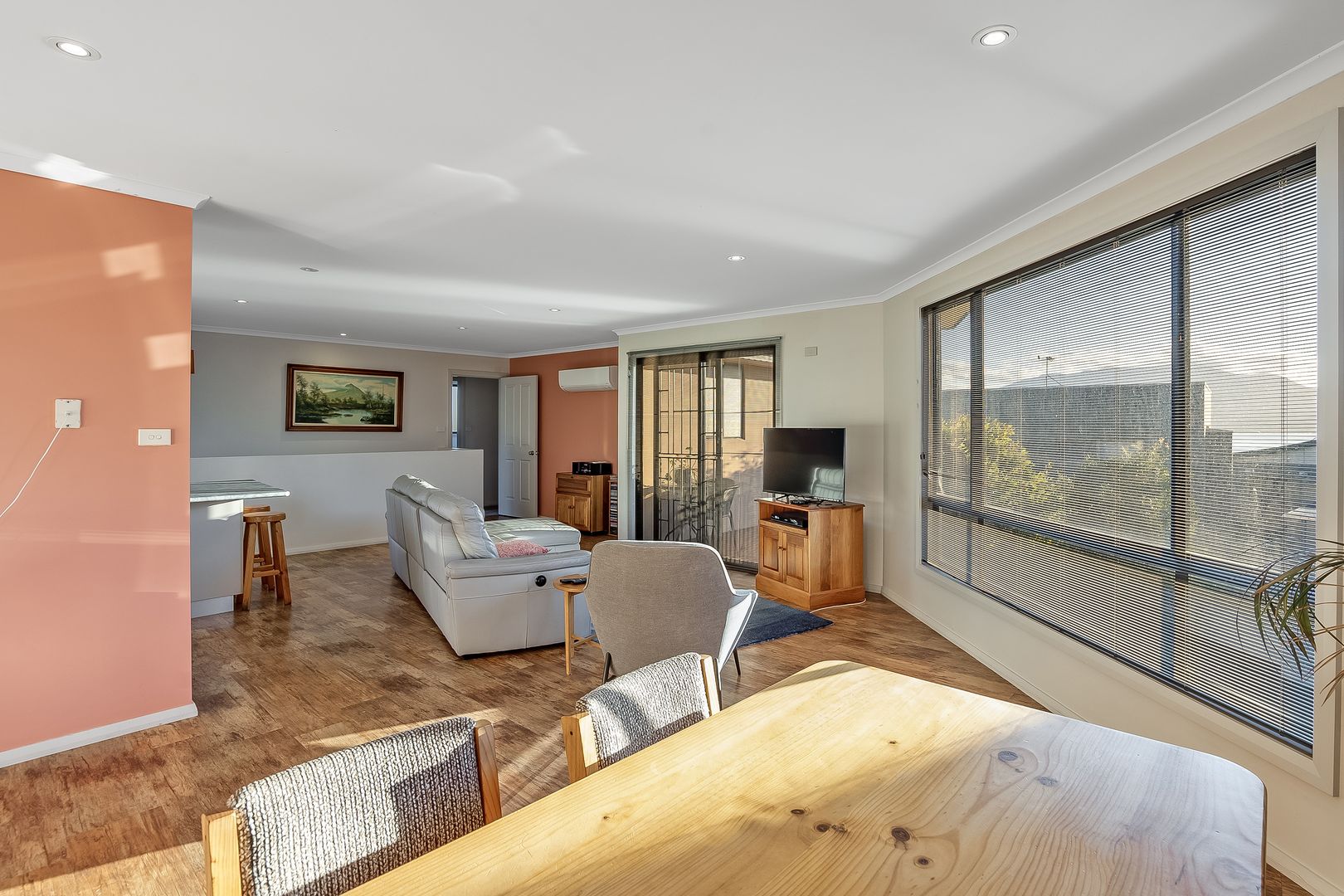 2/18 Skala Road, Tranmere TAS 7018 House For Rent 700 Domain