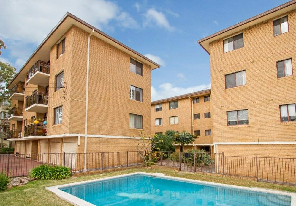 2 bedrooms Apartment / Unit / Flat in 4/13-17 River Road WOLLSTONECRAFT NSW, 2065