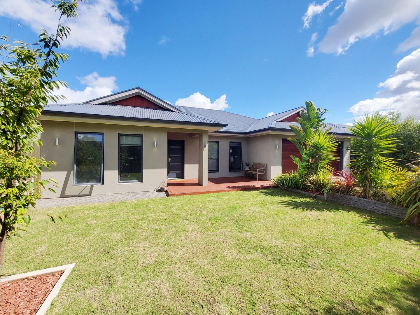 100 Cedar Avenue, Naracoorte SA 5271, Image 0