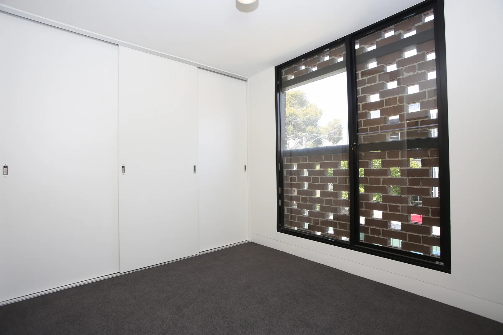 Additional image 5 of 303/729 Burwood Road, Hawthorn East VIC 3123