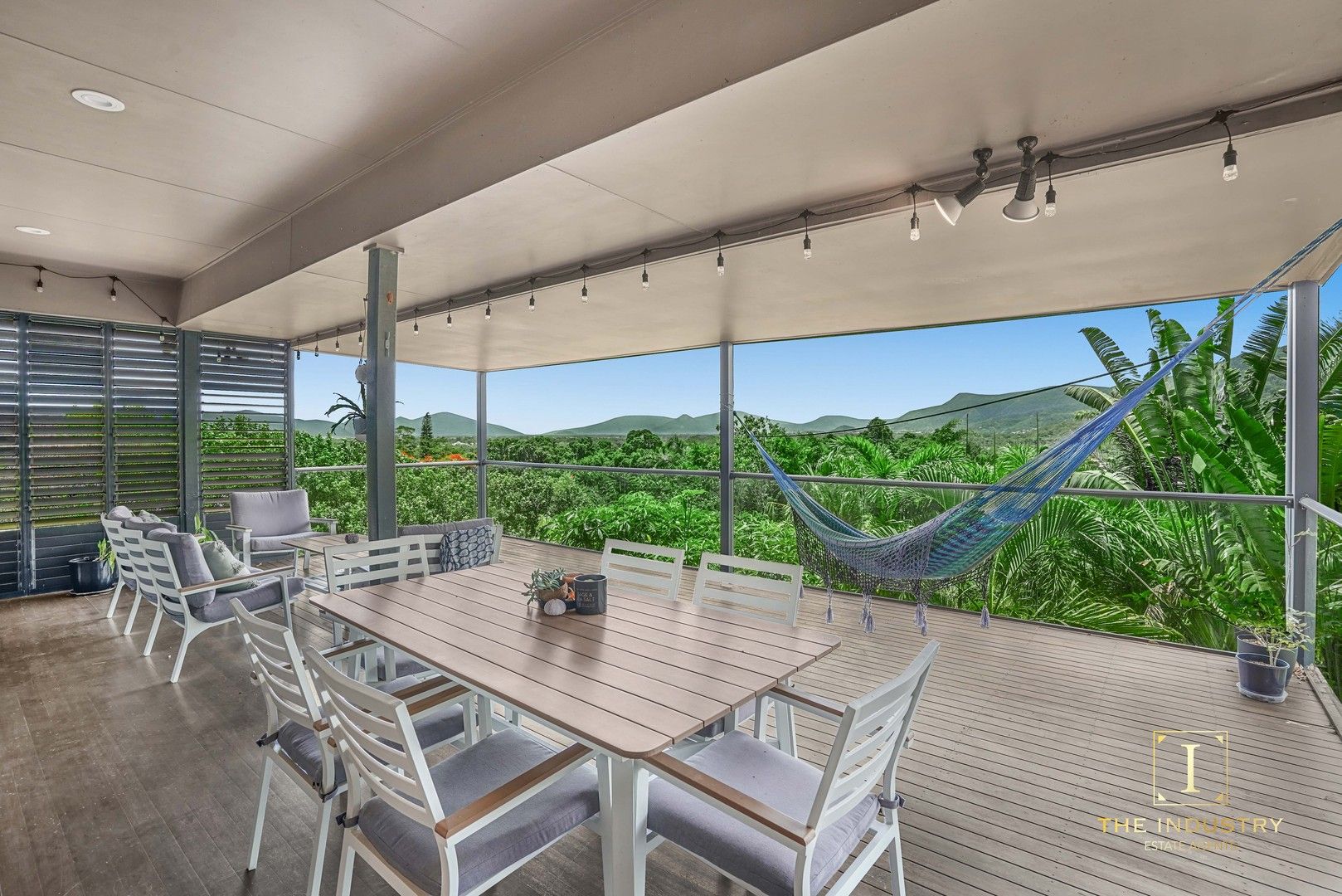 3 bedrooms House in 32 Hutchinson Street EDGE HILL QLD, 4870