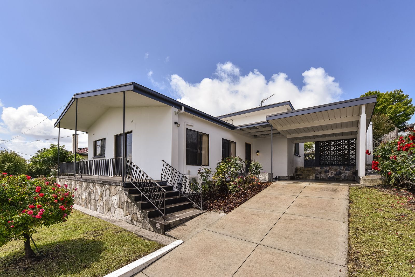 3 bedrooms House in 52 Harrald Street MOUNT GAMBIER SA, 5290