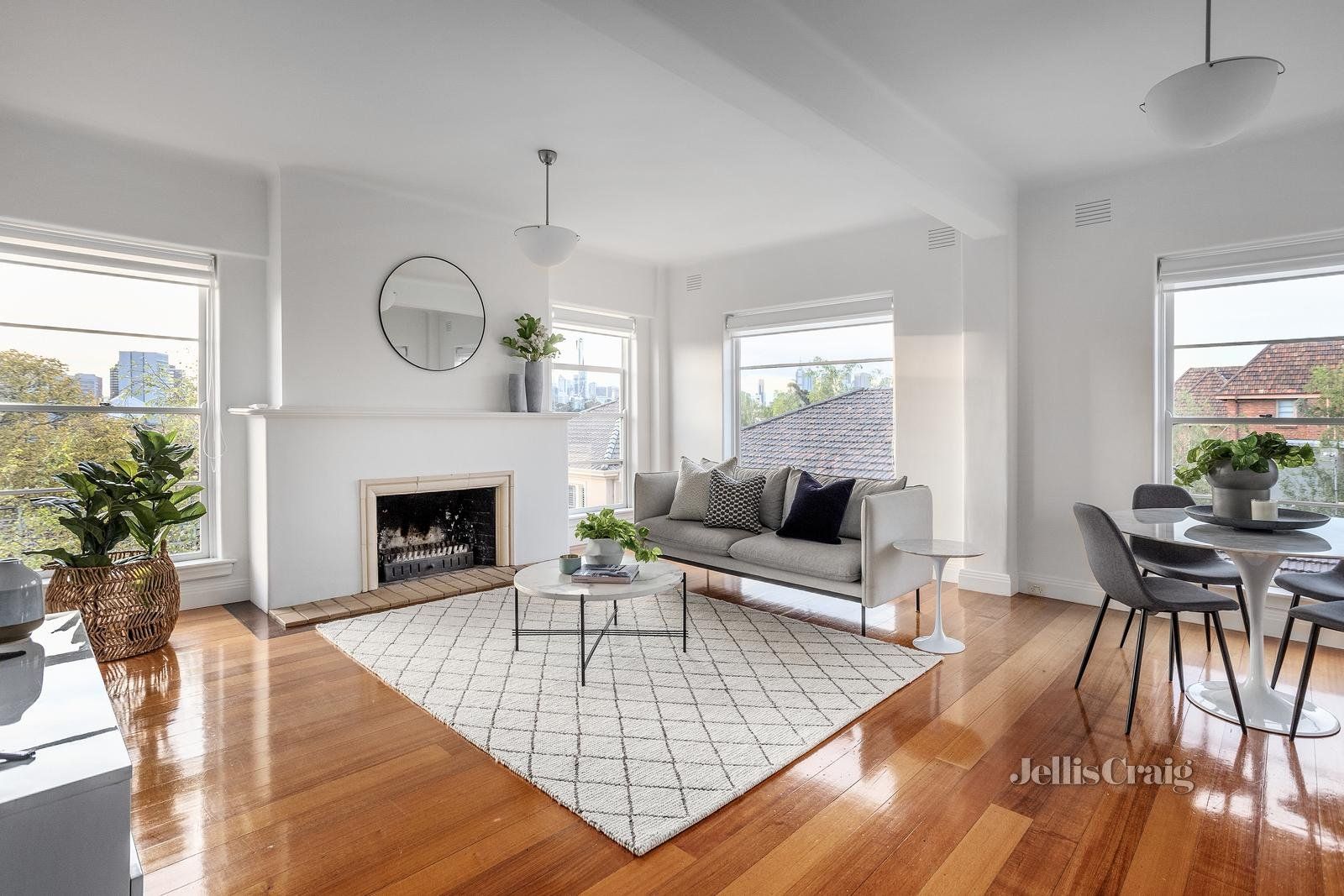 25/1121 Marne Street, South Yarra VIC 3141 Apartment For Rent 700