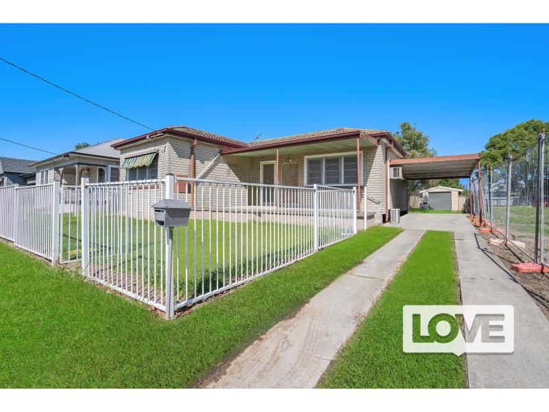 Greville Street, Beresfield NSW 2322 3 beds house for Rent, 450