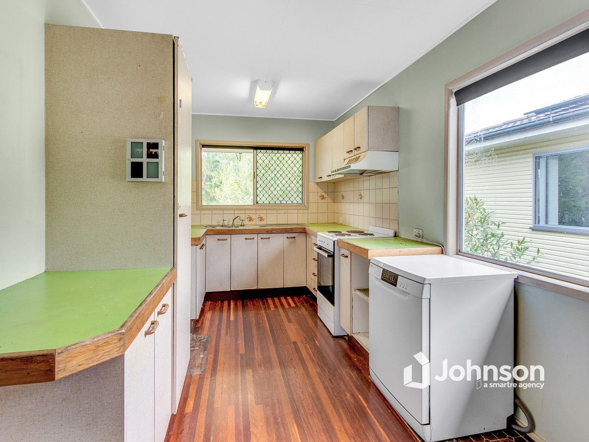 26 Euston Street, Wynnum West QLD 4178 House For Rent 495 Domain