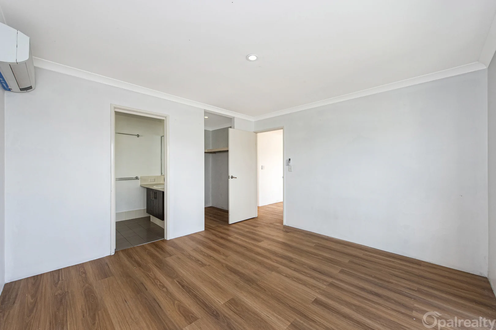 Additional image 8 of 2 Ashwood Parkway, Lakelands WA 6180