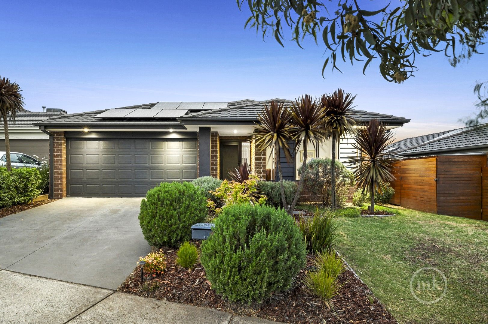 4 bedrooms House in 3 Dunraven Crescent DOREEN VIC, 3754