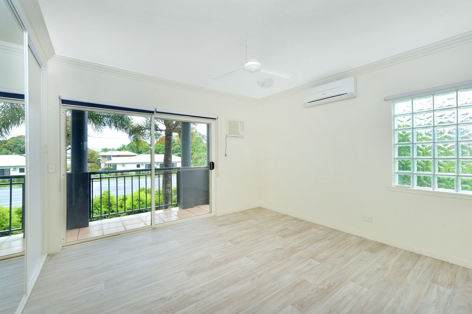 1/184 Gatton Street, Manunda QLD 4870, Image 2