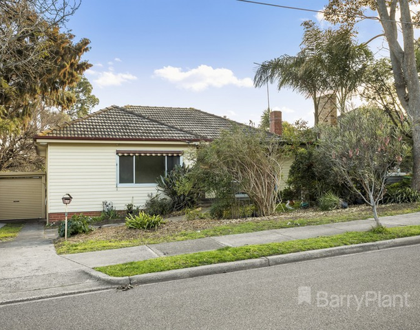 10 Kambea Crescent, Viewbank VIC 3084