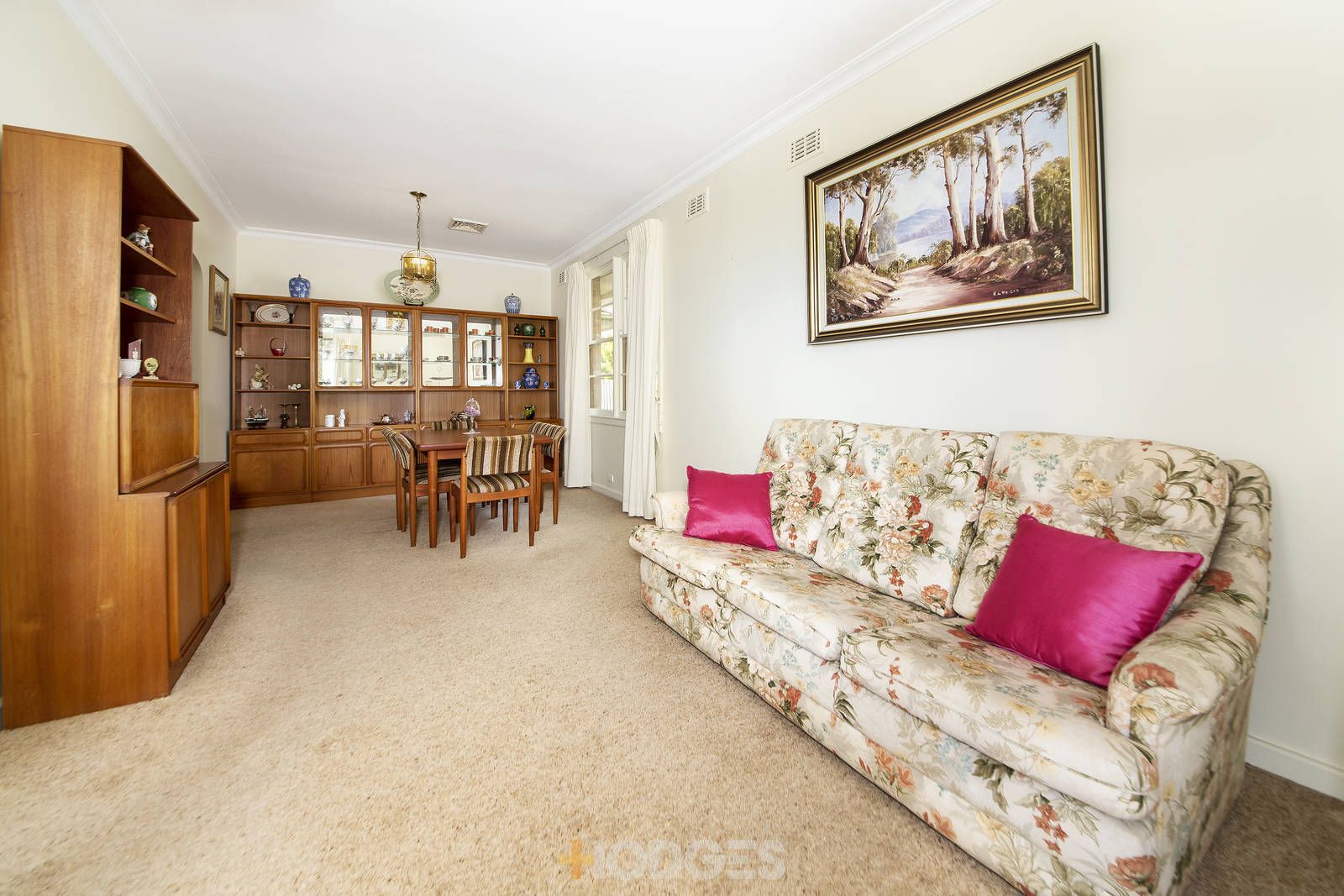 133 Linacre Road, Hampton VIC 3188, Image 2