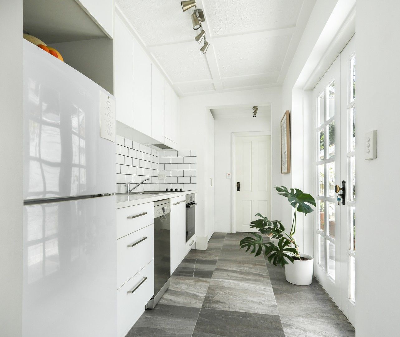 2 bedrooms Apartment / Unit / Flat in 13 McGarvie Street PADDINGTON NSW, 2021