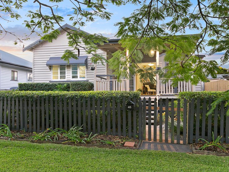 45 Lancelot Street, Tennyson QLD 4105, Image 1