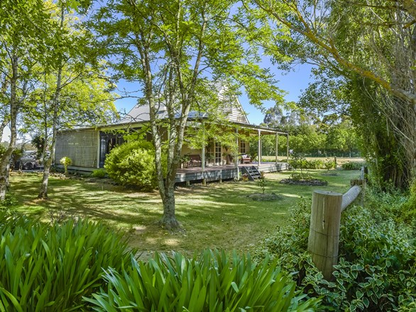 332 Pipers Creek Road, Kyneton VIC 3444