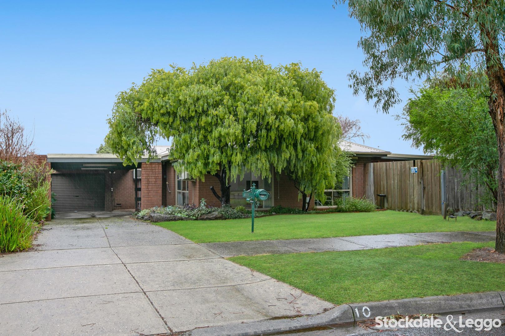 10 Springfield Court, Mill Park VIC 3082, Image 1