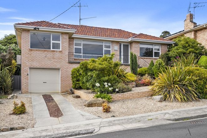 Picture of 11 Coolangatta Street, LINDISFARNE TAS 7015