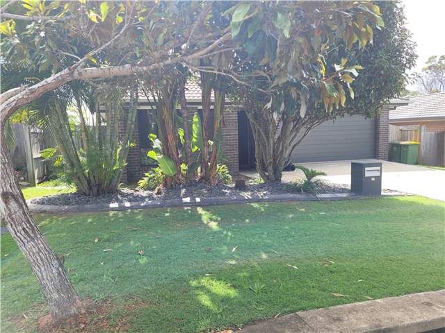 4 bedrooms House in 14 Airedale Court BERRINBA QLD, 4117