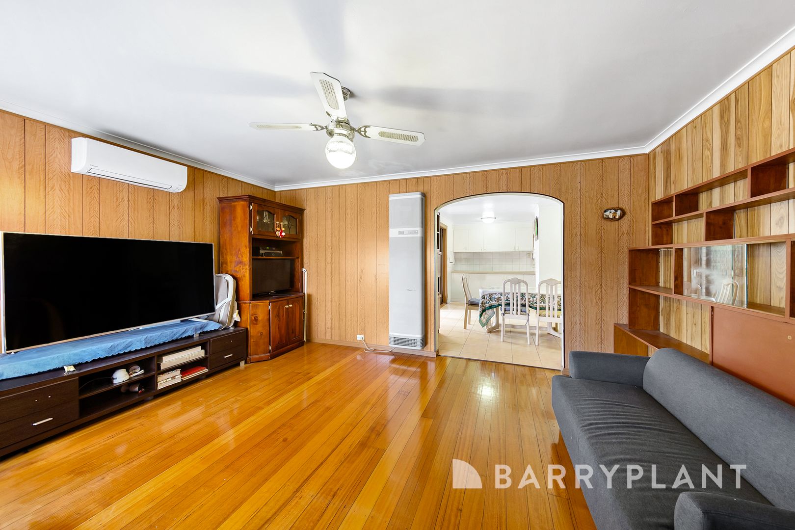 35 Sandra Street, Kings Park VIC 3021, Image 1