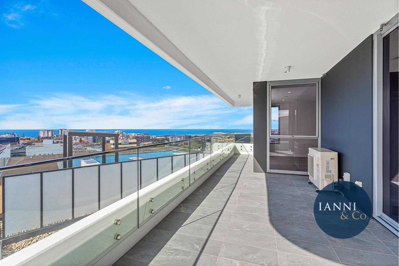 2 bedrooms Apartment / Unit / Flat in 502/3 Rawson Street WOLLONGONG NSW, 2500