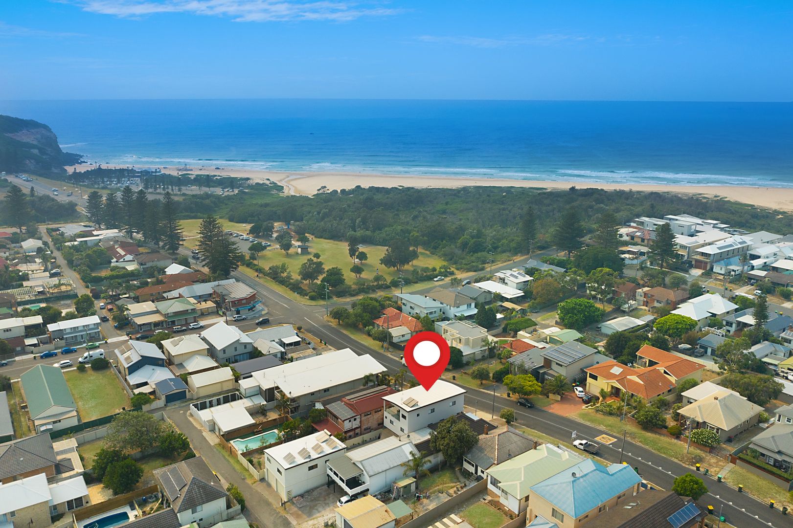 27 Beach Road, Redhead NSW 2290 Domain