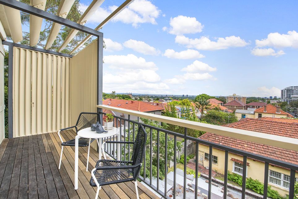 9/145 Ebley Street, Bondi Junction NSW 2022, Image 2