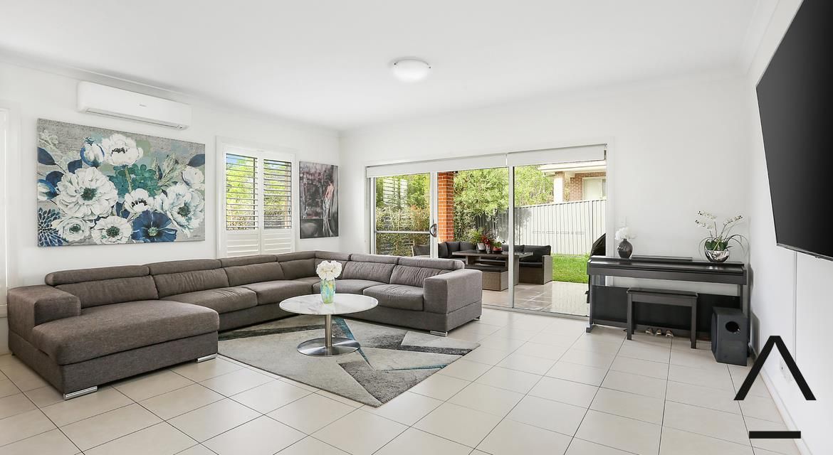 4 bedrooms House in 2 Wildflower JORDAN SPRINGS NSW, 2747