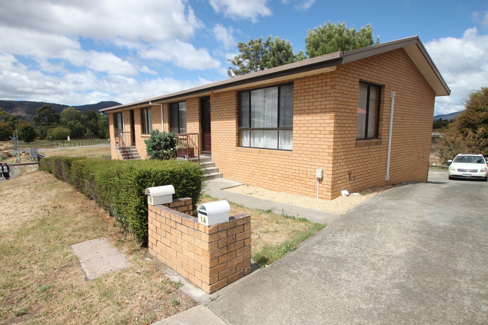 2 bedrooms Apartment / Unit / Flat in 1a Austins Ferry Road AUSTINS FERRY TAS, 7011