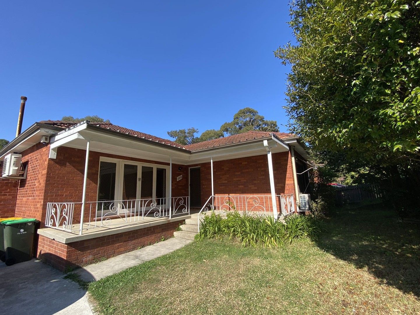 3 bedrooms House in 205 Quarry Road RYDE NSW, 2112