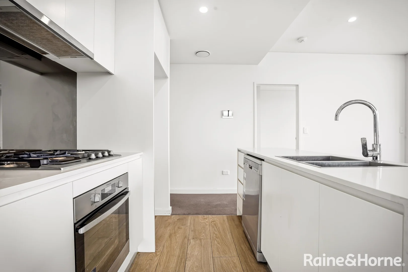 Additional image 10 of 75/387 Macquarie Street, Liverpool NSW 2170