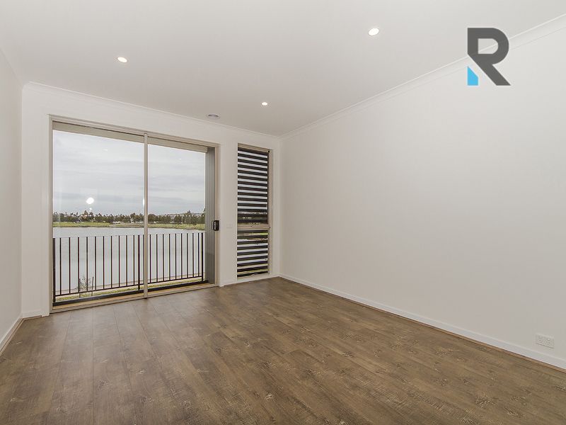 24 Bayano Way, Craigieburn VIC 3064, Image 2