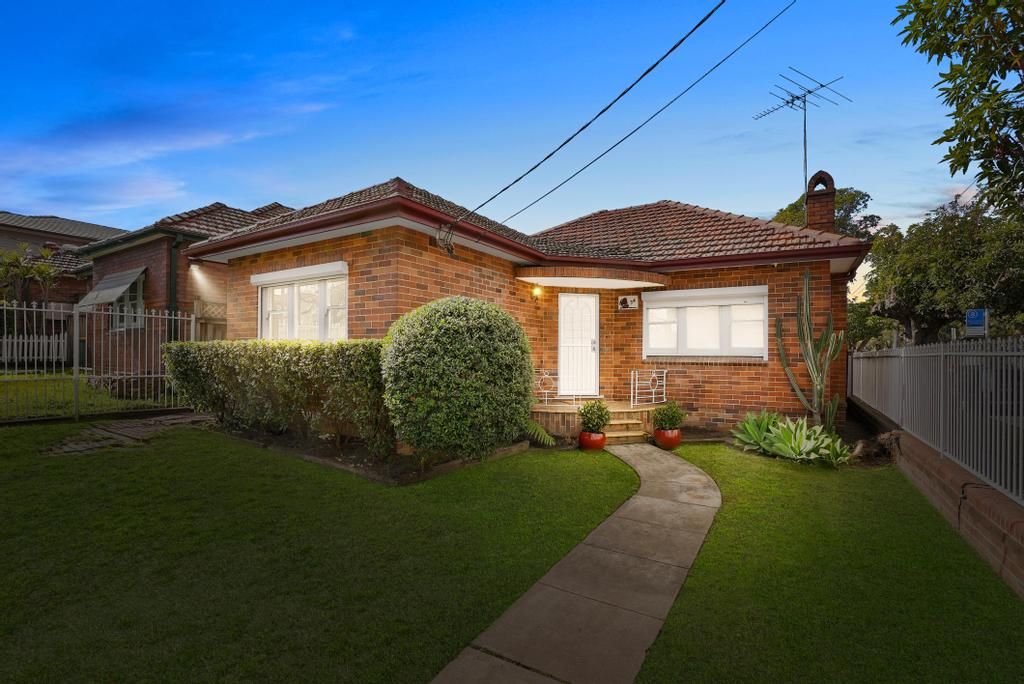 34 Manning Avenue, Strathfield South NSW 2136, Image 0