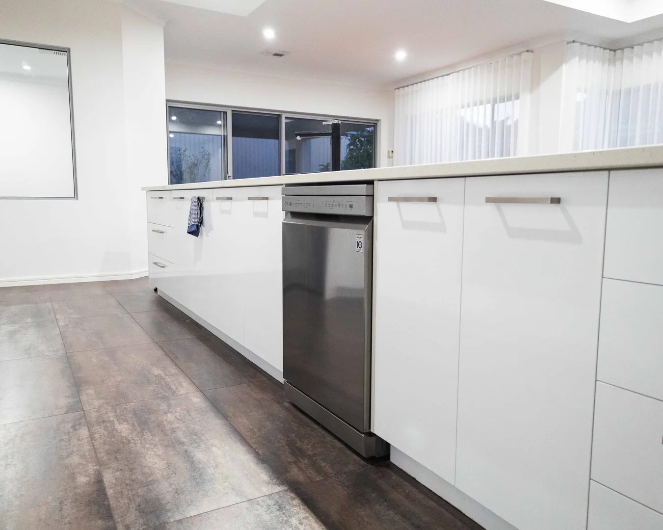 Additional image 16 of 6 Huxleys Trail, Burns Beach WA 6028