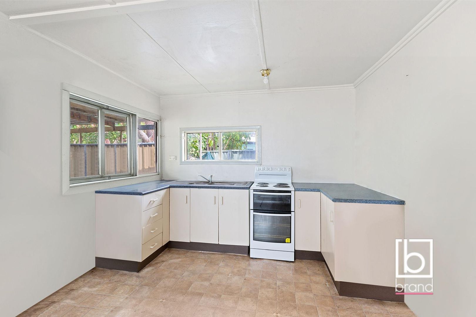 105 Buff Point Avenue, Buff Point NSW 2262, Image 2