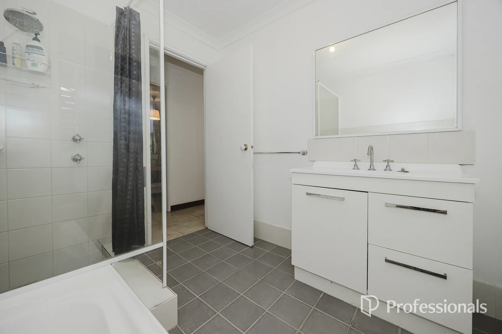 Additional image 23 of 64 Seaflower Way, Gabbadah WA 6041