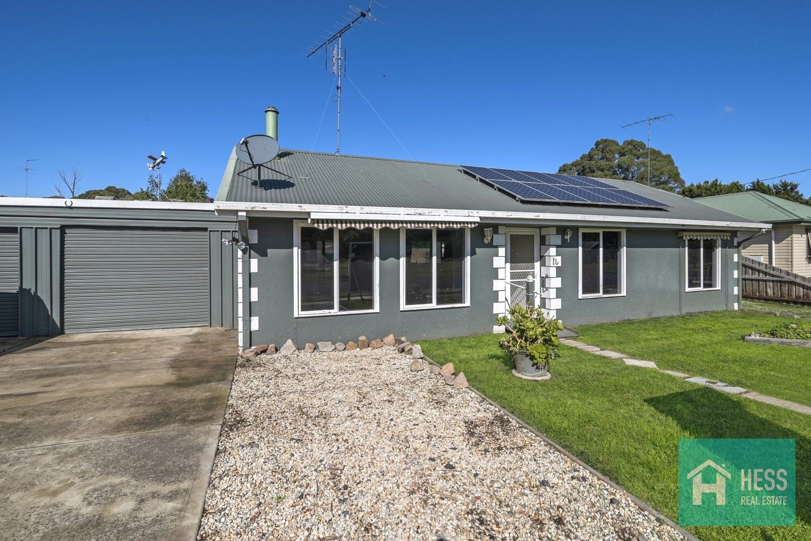 16 Robert Court, Waterford Park VIC 3658, Image 0