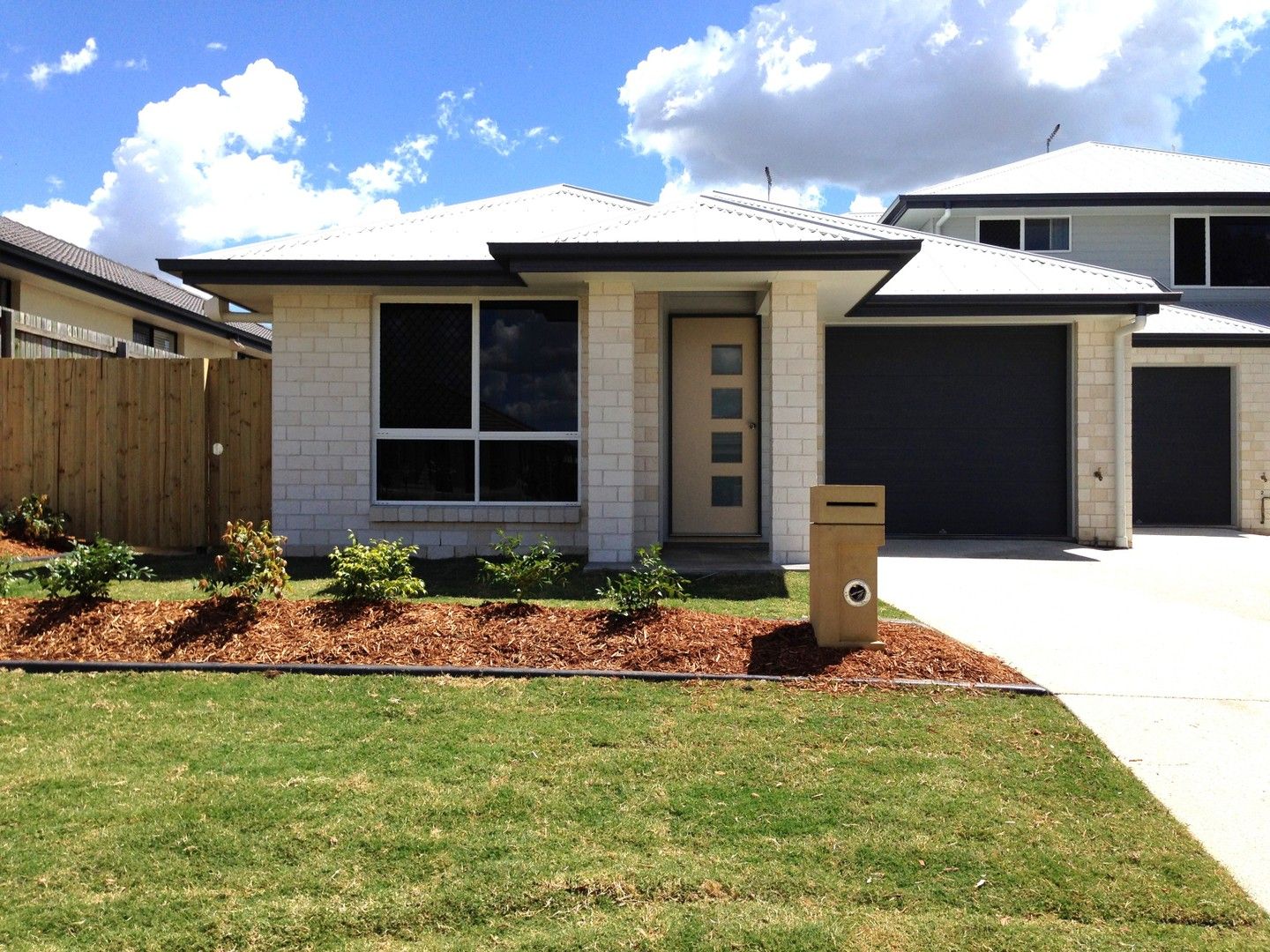 3 bedrooms House in 3/10 Astley Pde NORTH LAKES QLD, 4509