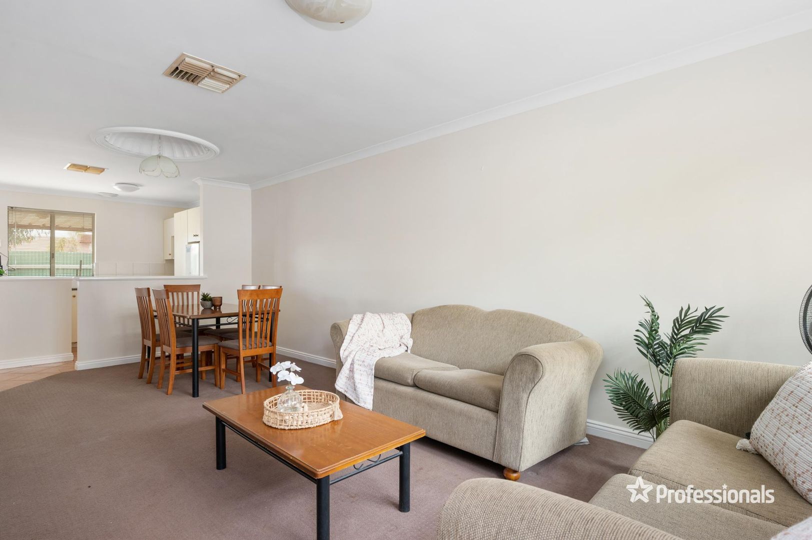 16/2 Ochiltree Street, Somerville WA 6430, Image 1