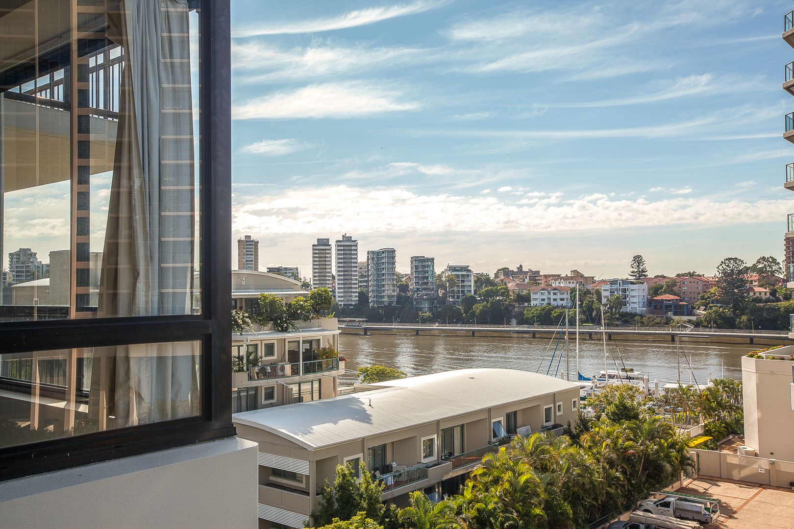 15 Goodwin Street,, Kangaroo Point QLD 4169 Apartment For Rent 550