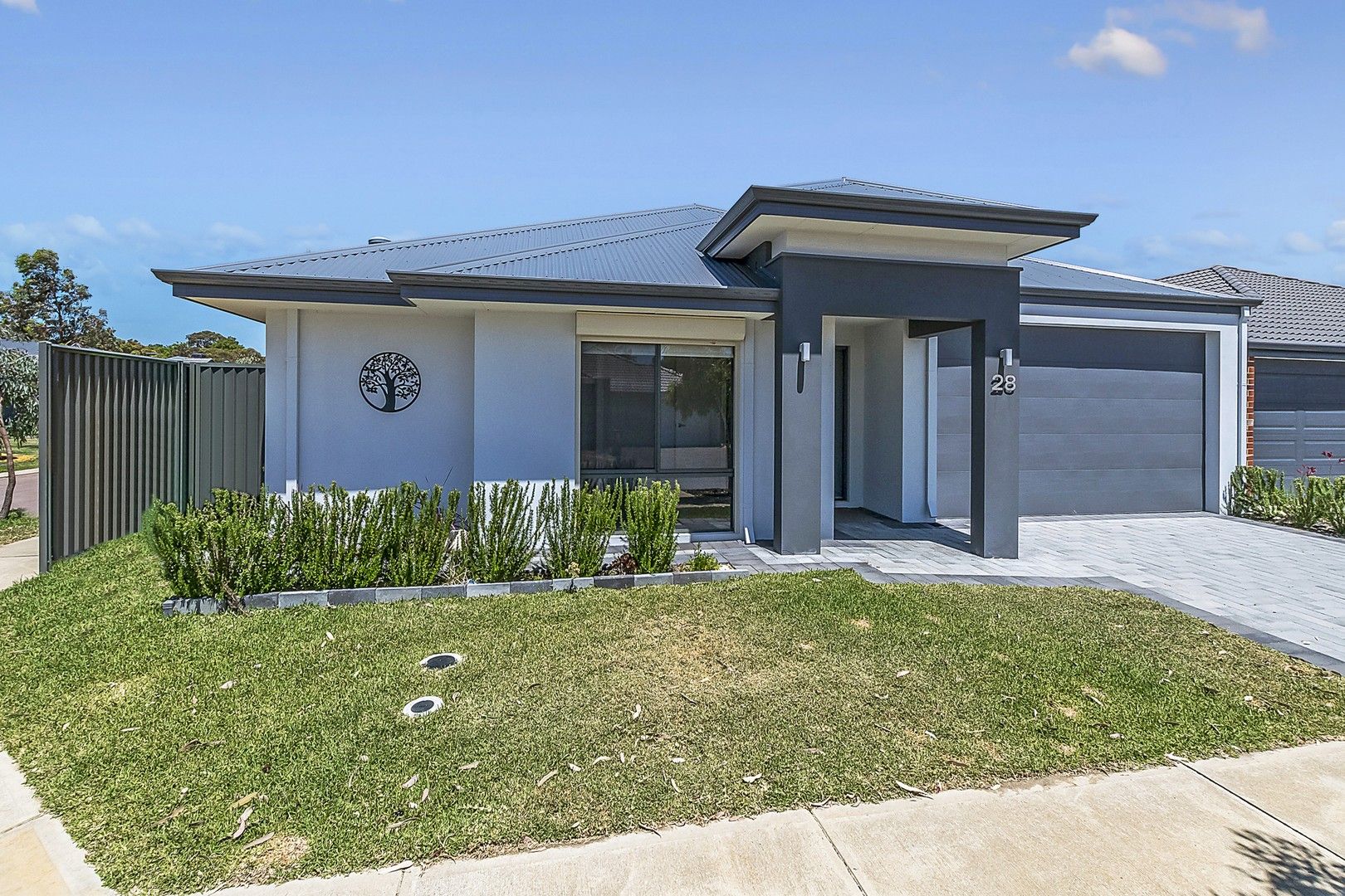 4 bedrooms House in 28 Brooklyn Road BALDIVIS WA, 6171