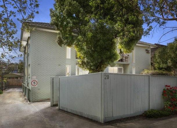 4/20 Rossfield Avenue, Kew VIC 3101