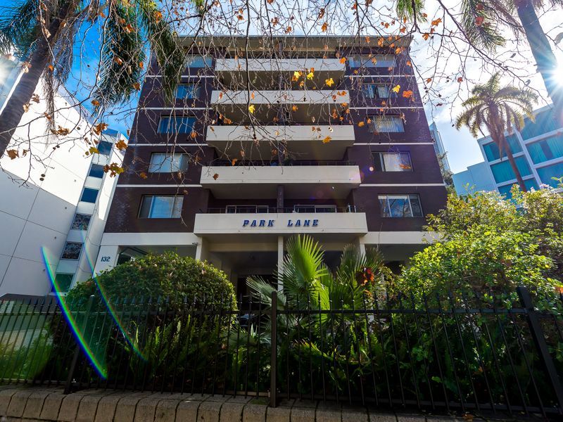 7/132 Mounts Bay Road, Perth WA 6000 Domain