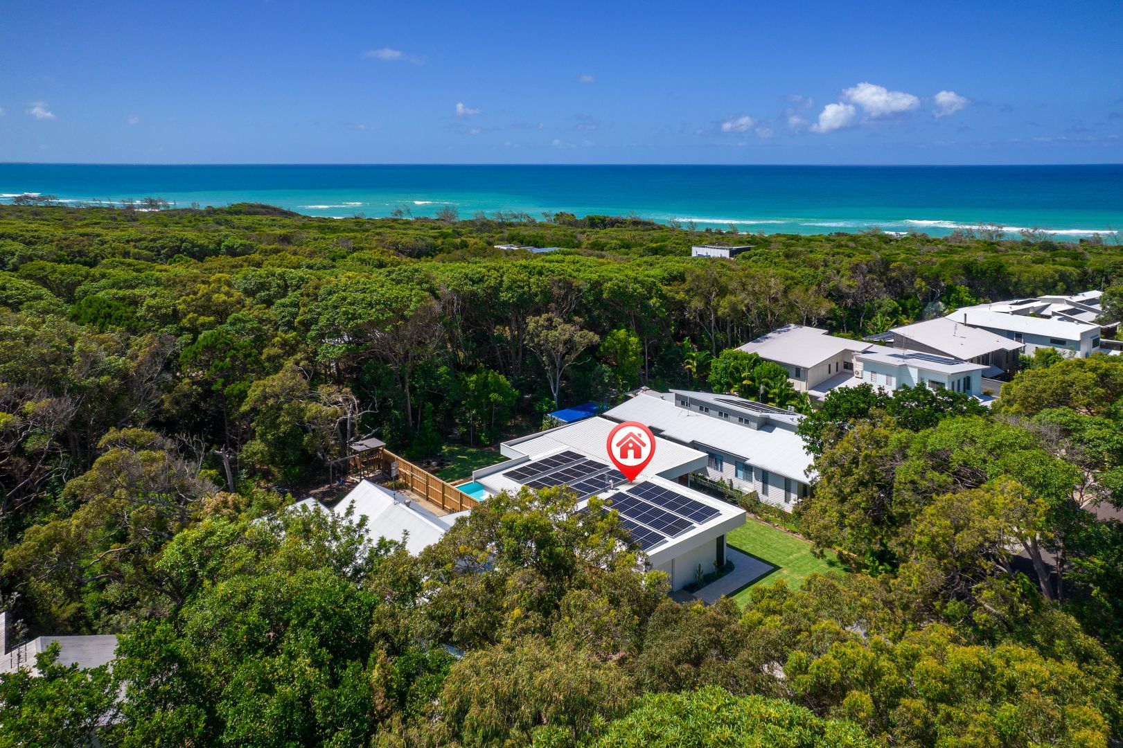 13 NAIAD COURT, Rainbow Beach QLD 4581, Image 1